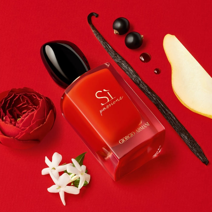 Giorgio Armani Sì Passione Eau de Parfum with Rose & Vanilla – 50 ml